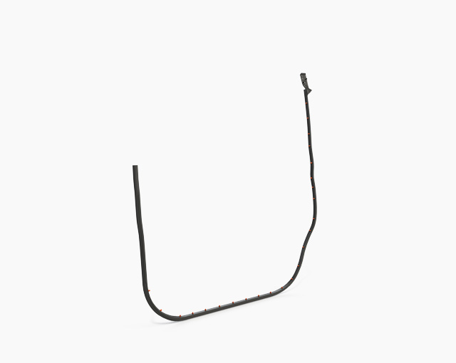 a lower auxiliary seal 640x510